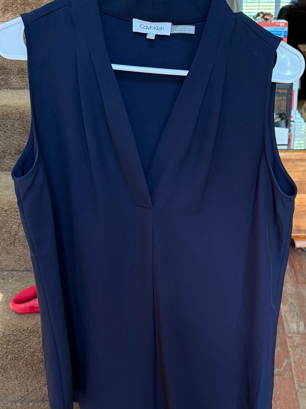 CALVIN KLEIN Dark Navy V-Neck Sleeveless top size MEDIUM